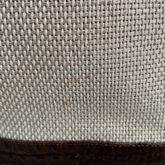 Copy - BRAHMIN leather and woven  purse - Picture 5 of 11